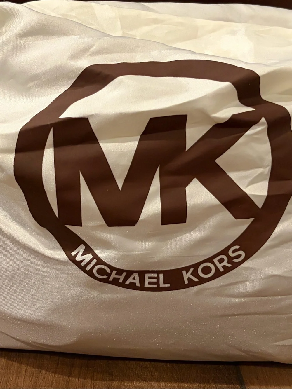 Michael Kors Tan Leather Shoulder Bag with Gold Hardware